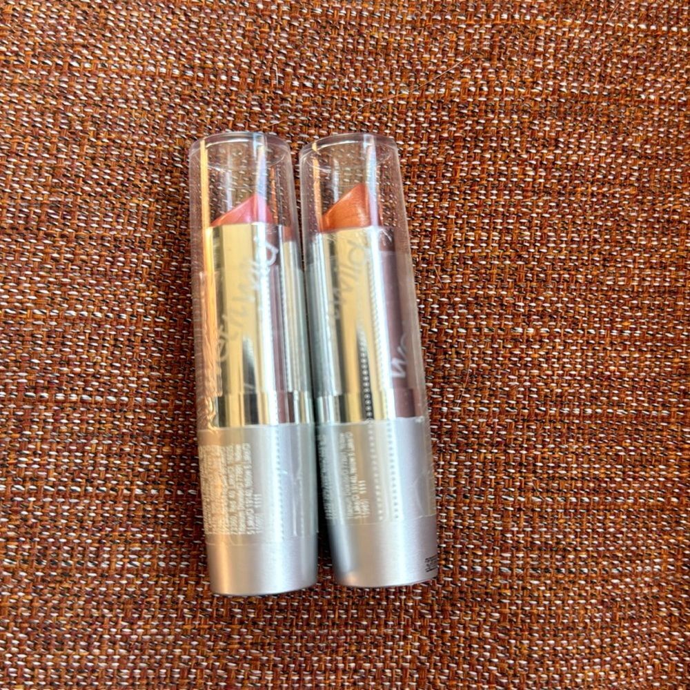 Wet n wild 516c sunset peach and 514a cherry frost lipsticks